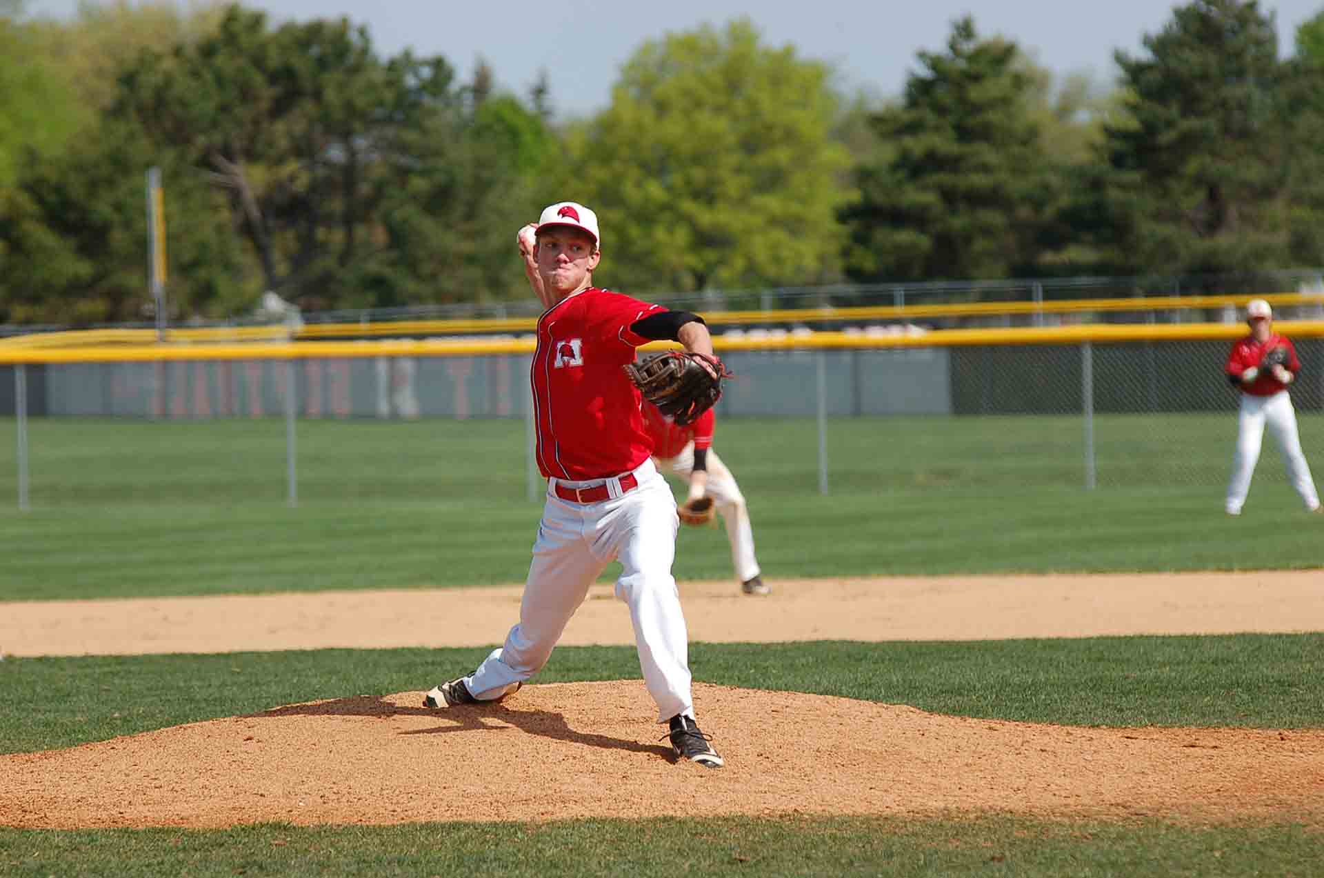 2016-baseball-senior-day-09