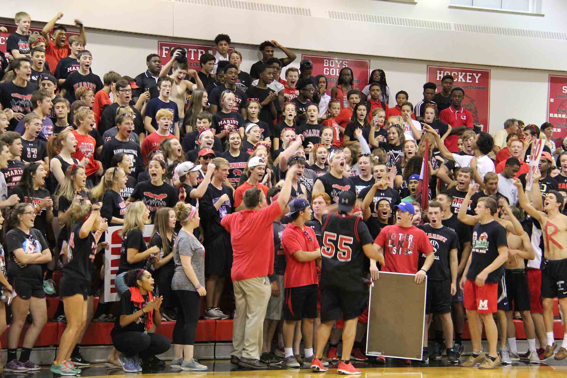 volleyball-vs-mcauley-28